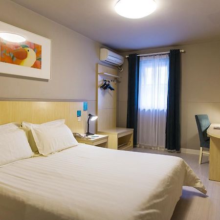 Jingjiang Inn Shanghai Jiading Chengzhong Road Exterior photo