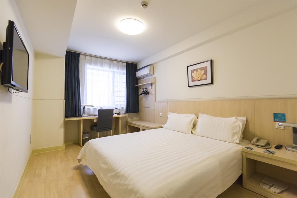 Jingjiang Inn Shanghai Jiading Chengzhong Road Exterior photo